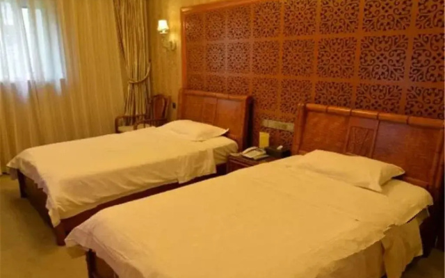 Yibinbandao Holiday Hotel