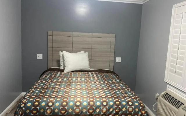 La Perla Motel