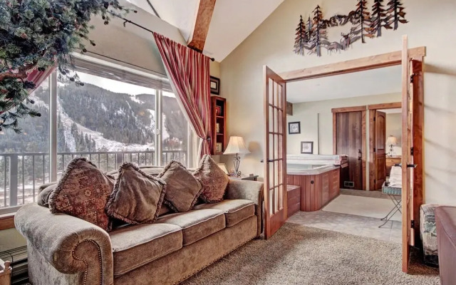 241 Cinnamon Ridge I by RedAwning