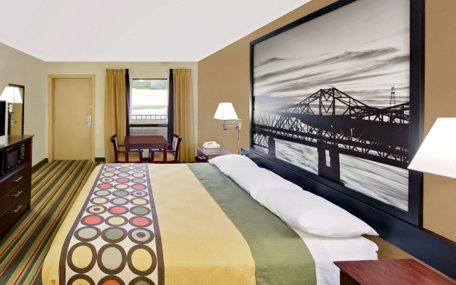 Super 8 by Wyndham Laurel