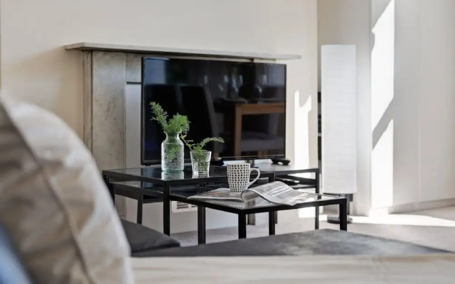 The Horn Lane Apartment
