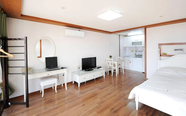 Seogwipo Happy Jeju Pension