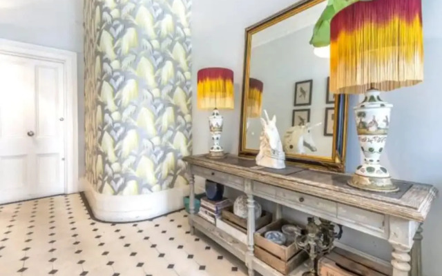 Stylish 1 Bedroom Apartment in Belsize Park