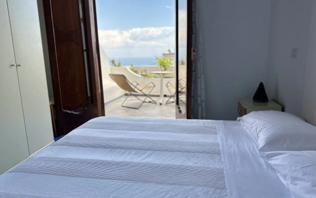 Hotel Holiday