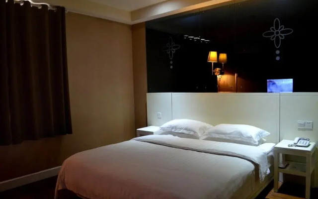 Jinyi Hotel (Hohhot Xing'An North Rd Runyu)