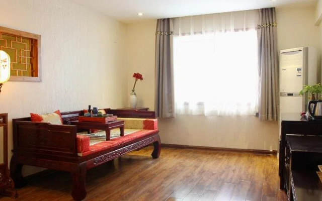 YiJia Inn