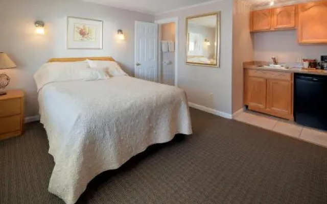 Alouette Sunrise Suites