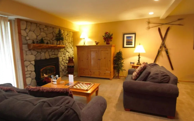 Snowcreek Resort