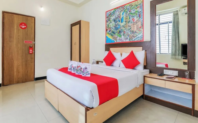 OYO Ira Residency