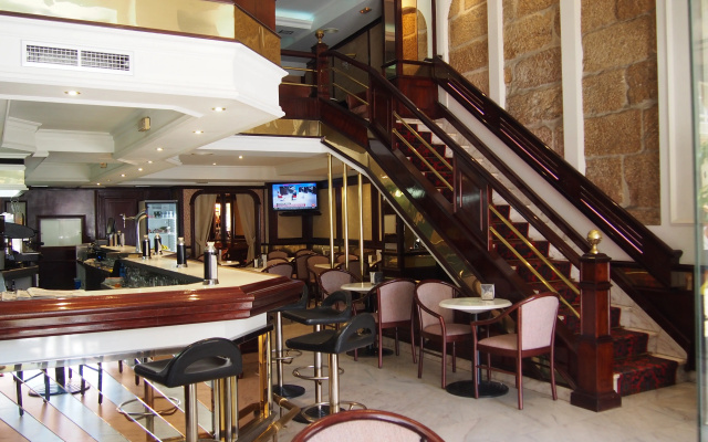 Hotel Compostela Vigo