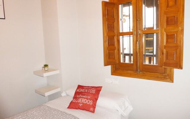 Отель Apartamentos Nahira Suites 3000 вид на фасад