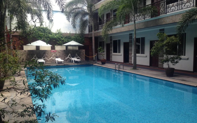 Galaxy Hotel