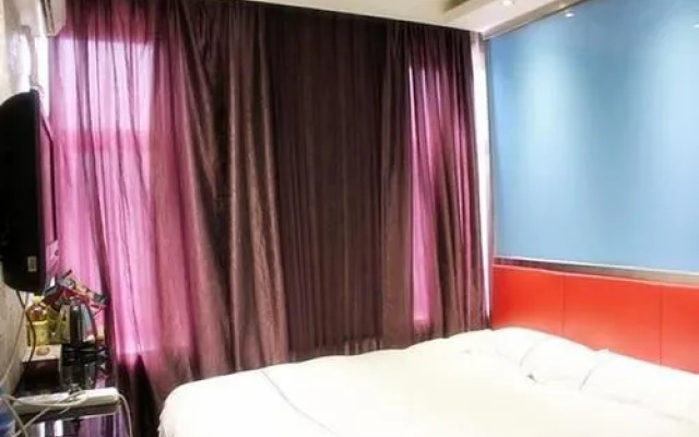 禧龙宾馆(哈尔滨透笼批发市场买卖街店)
