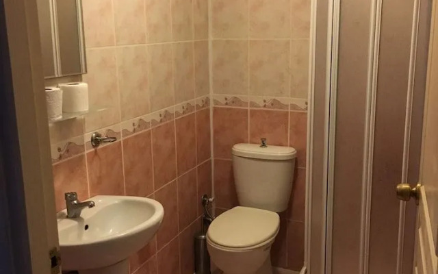 Tac Hotel
