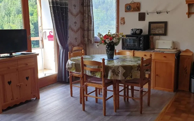 Appartement Saint-Jean-d'Aulps, 1 pièce, 4 personnes - FR-1-573-44