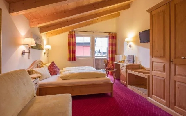 Hotel Tyrol