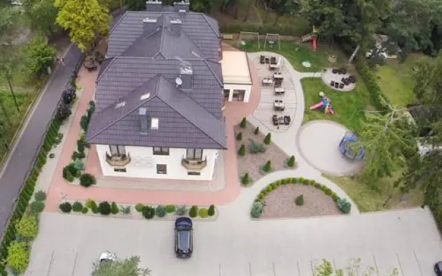 Villa Mariner