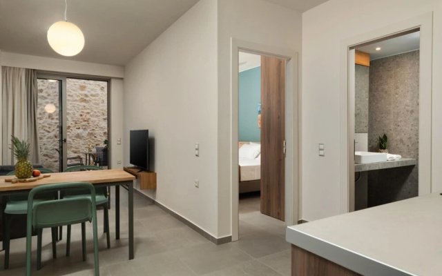Dimitra Apts - Superior Suite With Terrace