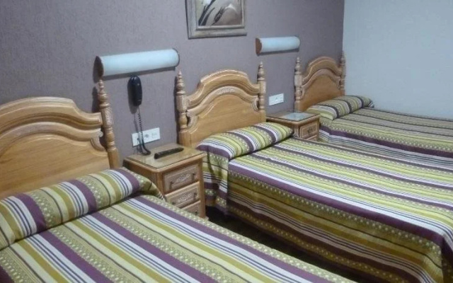 Hostal la Campana