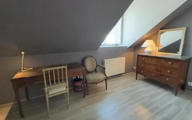 LE 17 duplex quartier Cathedrale parking privé
