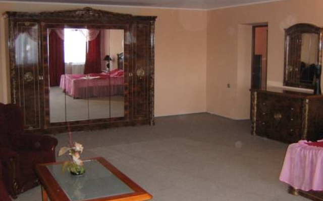 Dana Hotel
