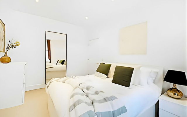 Charming 1-Bed Apartment in Lewisham