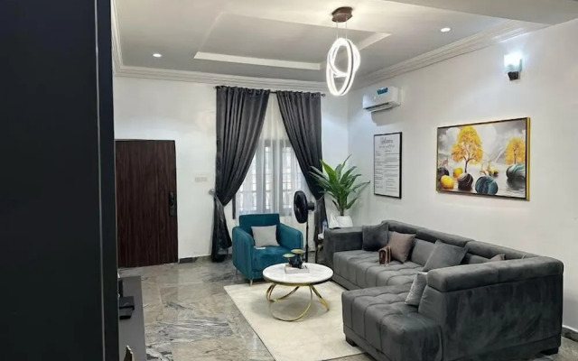 Emiez Apartment and Hotel