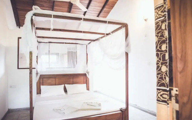 Rupa's Hotel