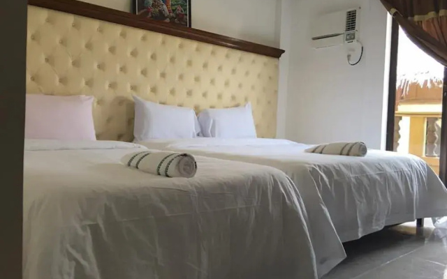 AV Seven Resort