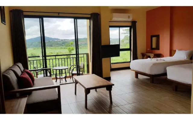 Baan Sakuna Resort