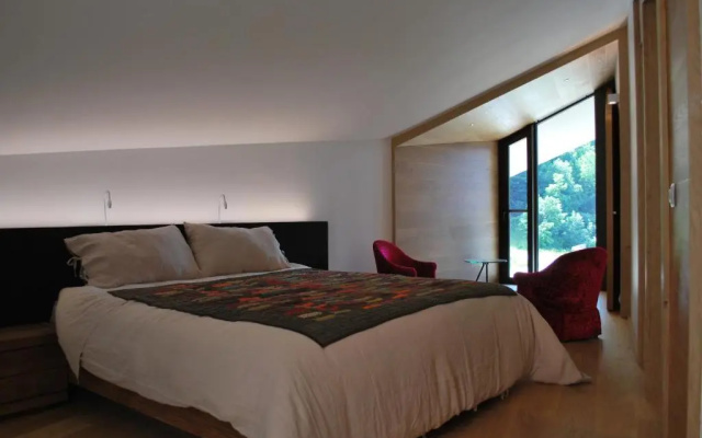 Mineral Lodge