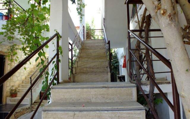Denizci Pension Турция, Каш - отзывы, цены и фото номеров - забронировать отель Denizci Pension онлайн вид на фасад