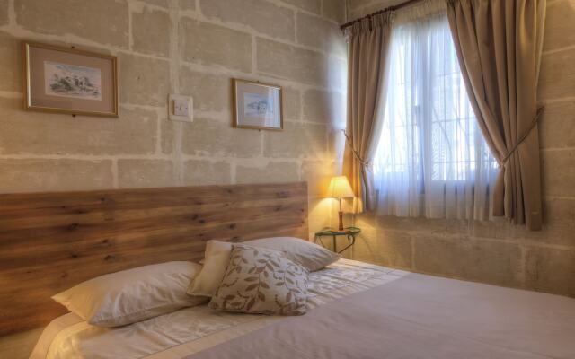 Отель Green Grove Guest House Мальта, Свики - отзывы, цены и фото номеров - забронировать отель Green Grove Guest House онлайн вид на фасад