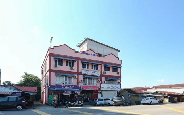 Spot On 89755 D&d Budget Inn