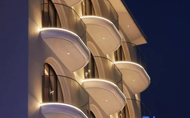 Tide hotel
