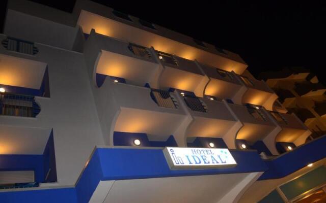 Hotel Ideal вид на фасад
