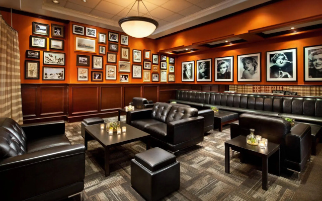 Dossier Hotel