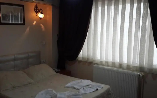 Local Serdest Hotel
