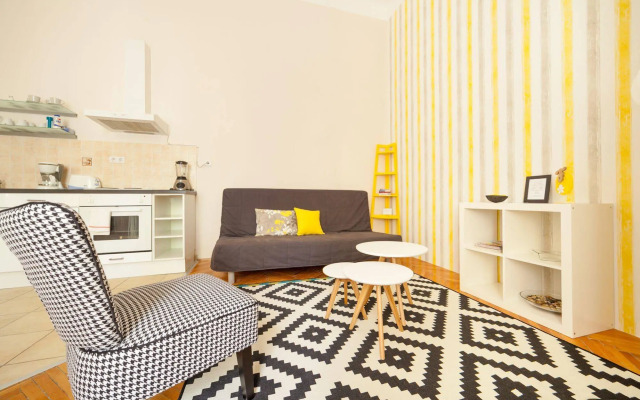 Budapestay Apartments