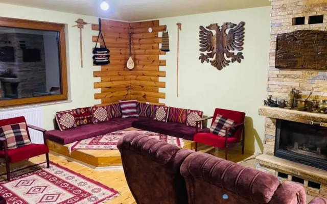 Villa 80 Kodra e Diellit