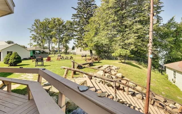 Lakefront Geneva Vacation Rental - Walk to Strip!