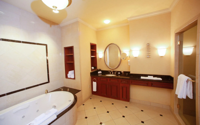 Harrah's Kansas City Hotel and Casino - A Caesars Rewards Destination