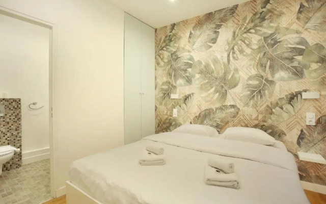 Tracy apartment