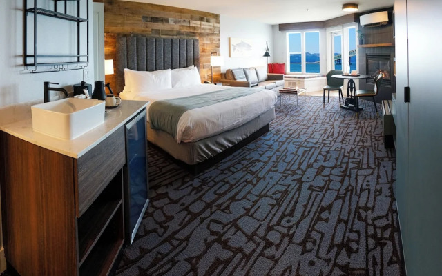 Cannery Pier Hotel & Spa