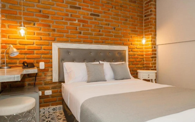 Hotel Boutique Adaz