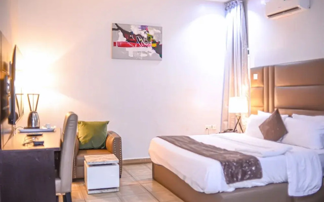 Mainstay Luxury Apartments