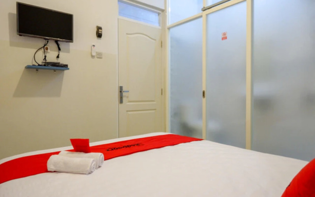 RedDoorz near Tamansari Shopping Center Salatiga