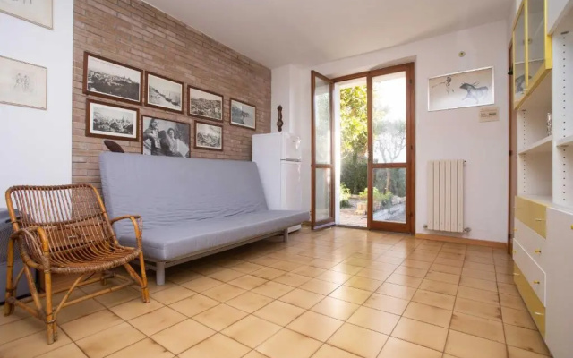 N66 - Numana, Trilocale in Centro Con Giardino