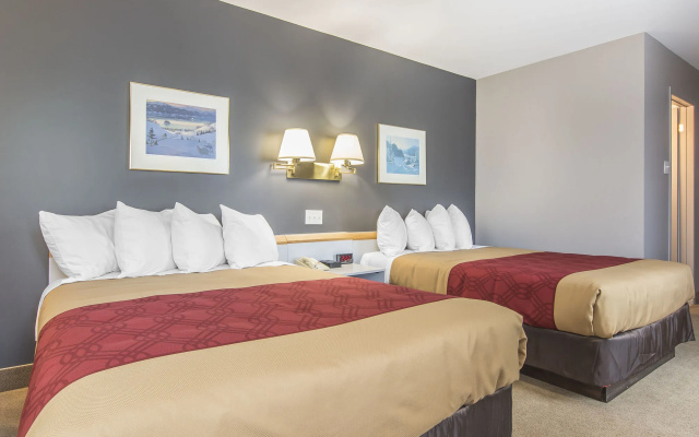 Econo Lodge La Malbaie