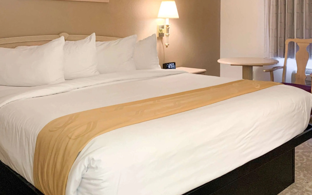 SureStay by Best Western Albuquerque East I-40
